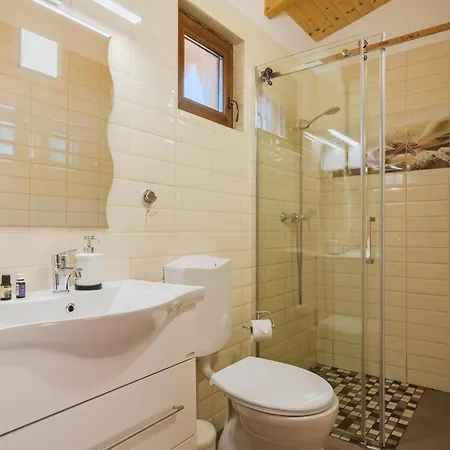 Hullam Nyaralo Apartment Balatonmariafurdo Exterior photo