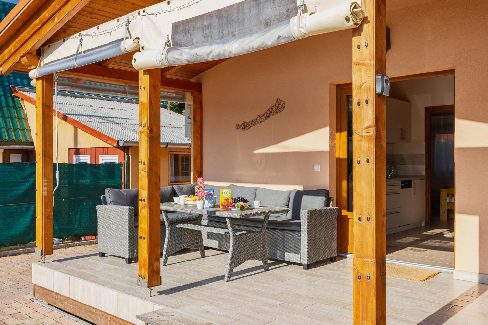 Hullam Nyaralo Appartement Balatonmáriafürdő