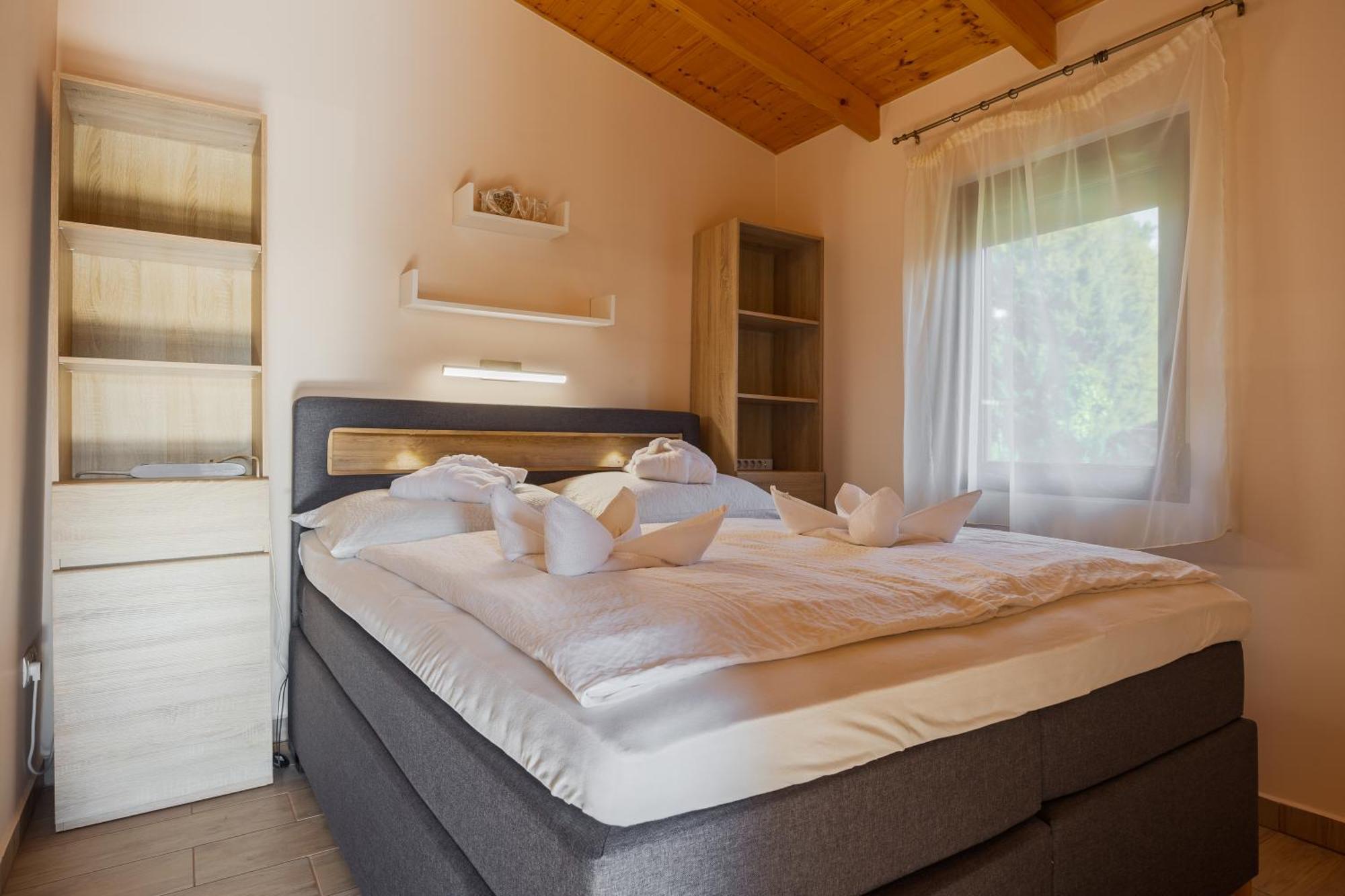 Appartement Hullam Nyaralo Balatonmáriafürdő
